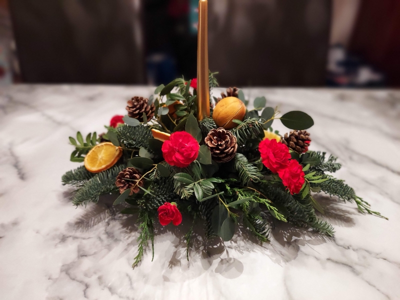 Christmas Table Candle arrangement workshop 13th December Morning