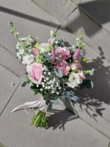 Wedding To Go package   Your chosen colour palet